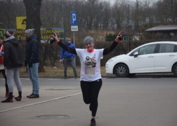 Pobiegli wilczym tropem