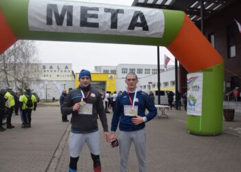 Pobiegli wilczym tropem