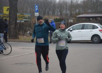 Pobiegli wilczym tropem