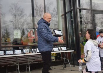 Pobiegli wilczym tropem