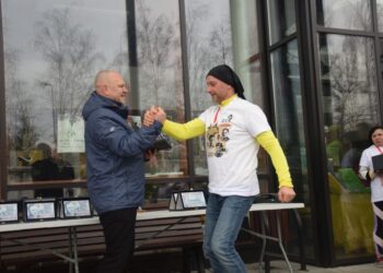 Pobiegli wilczym tropem