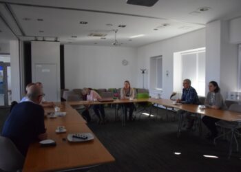 Pracownicy Mahle pomagają uchodźcom