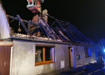 Pożar budynku jednorodzinnego