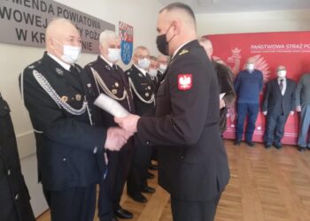 Pierwsze decyzje wręczone