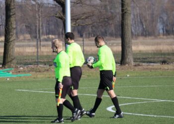 Porażka na inaugurację rundy