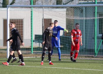 Porażka na inaugurację rundy