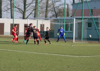 Porażka na inaugurację rundy