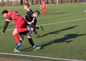 Porażka na inaugurację rundy