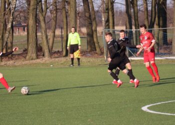 Porażka na inaugurację rundy