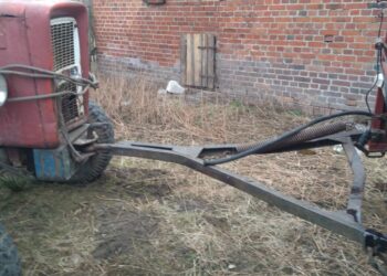 Uszkodził dwa samochody