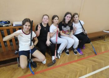 Zajęcia z unihokeja w ramach ministerialnego programu