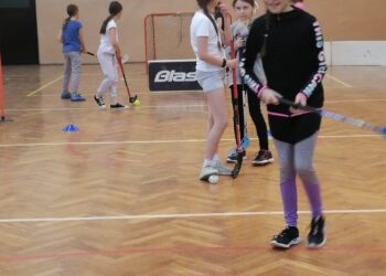 Zajęcia z unihokeja w ramach ministerialnego programu