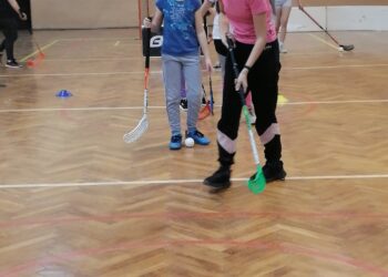 Zajęcia z unihokeja w ramach ministerialnego programu