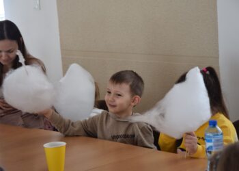 Wspólna zabawa polskich i ukraińskich dzieci