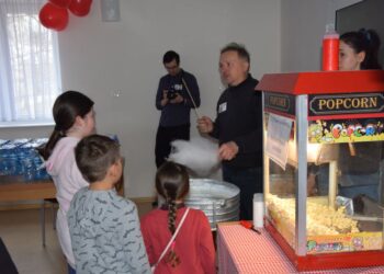 Wspólna zabawa polskich i ukraińskich dzieci