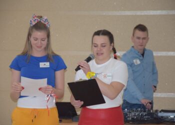 Wspólna zabawa polskich i ukraińskich dzieci