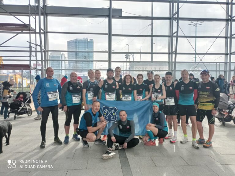 Nasi zawodnicy z poznańskim półmaratonie