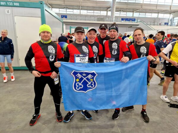 Nasi zawodnicy z poznańskim półmaratonie