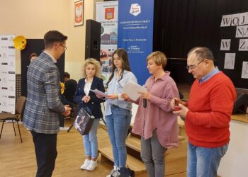 Zmagania młodych adeptów fryzjerstwa