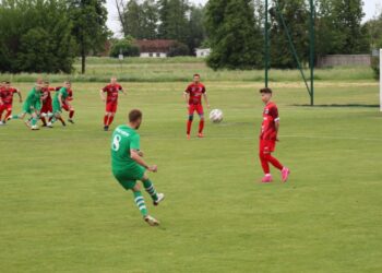 Piast lepszy od Astry w derbach powiatu