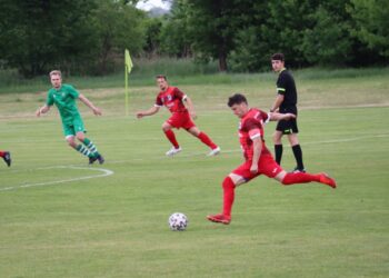 Piast lepszy od Astry w derbach powiatu