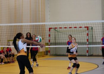 Zmagania czwórek w krotoszyńskiej hali