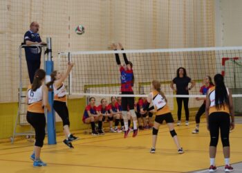 Zmagania czwórek w krotoszyńskiej hali