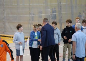 Zmagania czwórek w krotoszyńskiej hali