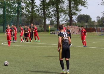 Koźmińskie Orły pokonały Astrę w derbach powiatu!