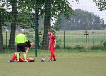 Koźmińskie Orły pokonały Astrę w derbach powiatu!