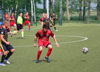 Koźmińskie Orły pokonały Astrę w derbach powiatu!