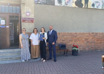 Wyłoniono najlepszych absolwentów jednostki