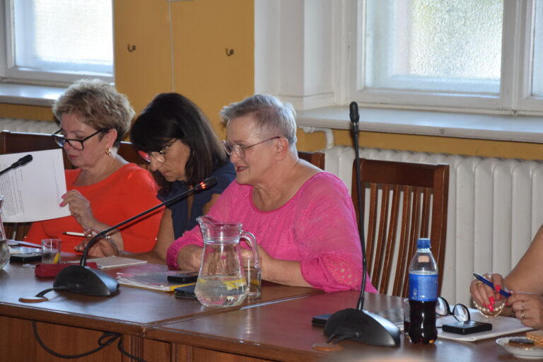 Wsparcie dla opiekunów i osób niepełnosprawnych