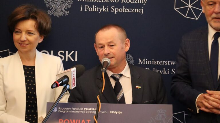 Nasi samorządowcy odebrali promesy