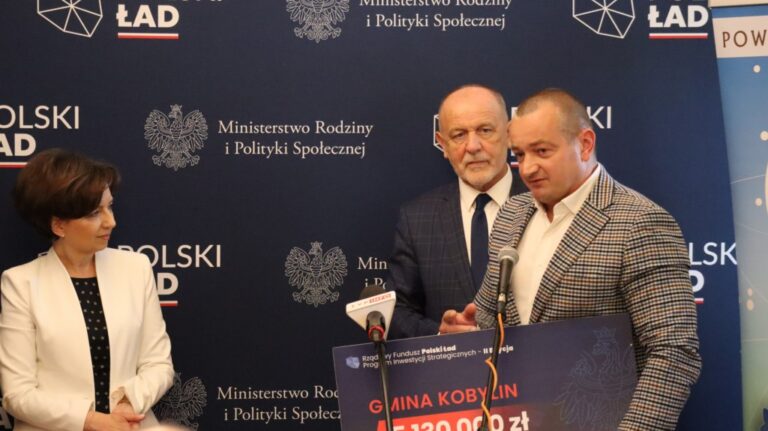Nasi samorządowcy odebrali promesy