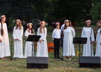 Słowiańskie obrzędy w krotoszyńskim parku