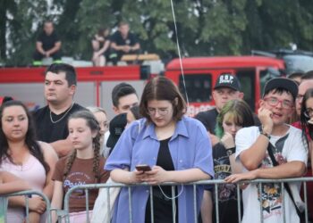 Gwiazdy porwały publiczność do zabawy