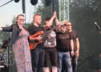 Gwiazdy porwały publiczność do zabawy