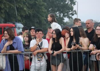 Gwiazdy porwały publiczność do zabawy