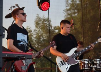 Gwiazdy porwały publiczność do zabawy