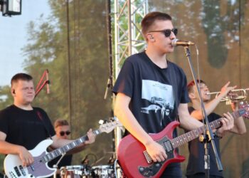 Gwiazdy porwały publiczność do zabawy