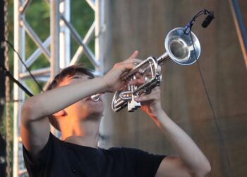 Gwiazdy porwały publiczność do zabawy