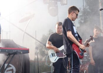 Gwiazdy porwały publiczność do zabawy