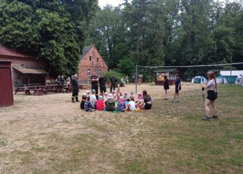 Strażacy sprawdzili obóz harcerski