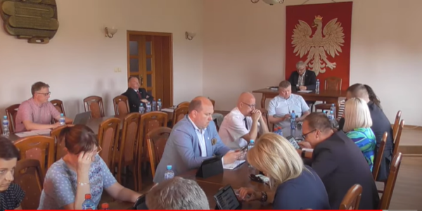 Radna ma burmistrzowi wiele do zarzucenia