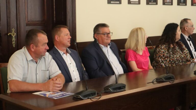 Kolejne środki finansowe dla samorządów