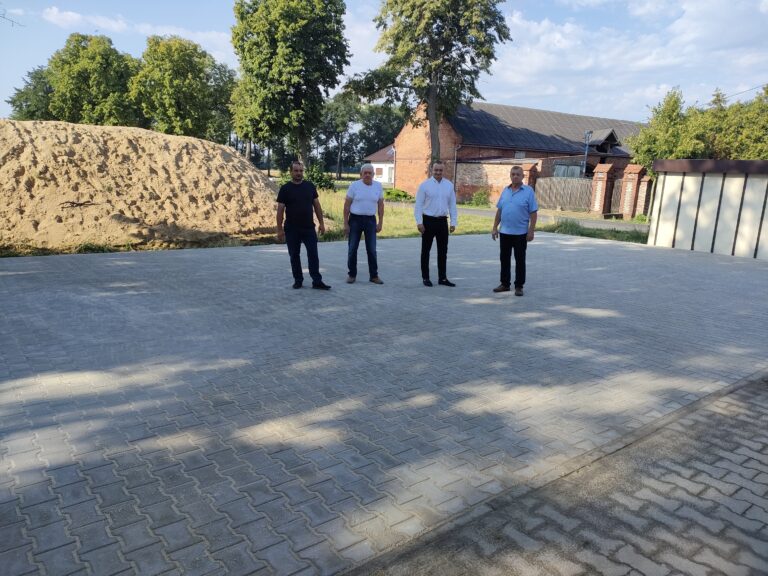 Wsie ciągle pięknieją