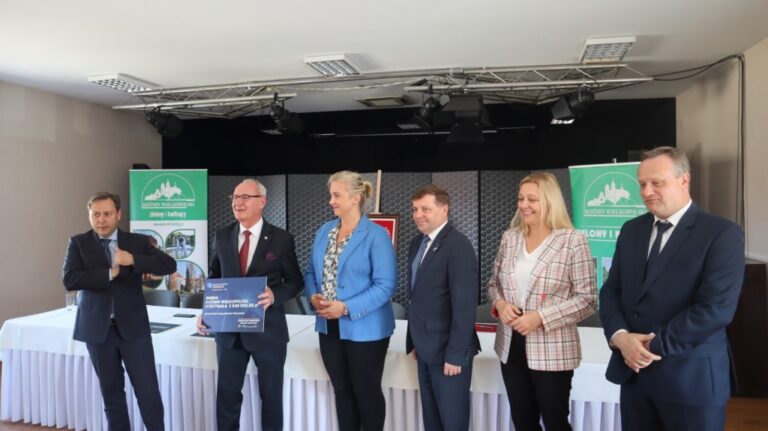 Ponad 8 milionów złotych trafi do samorządów