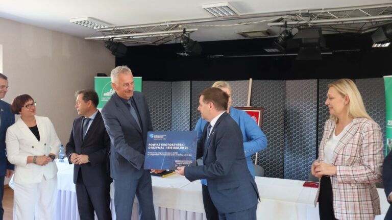 Ponad 8 milionów złotych trafi do samorządów