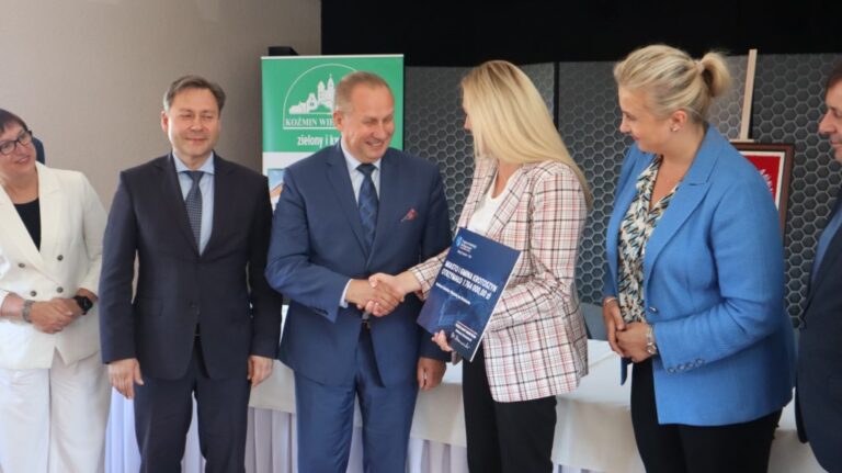 Ponad 8 milionów złotych trafi do samorządów